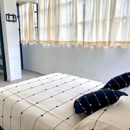 Отель Casa Monarca Oaxaca Экстерьер фото