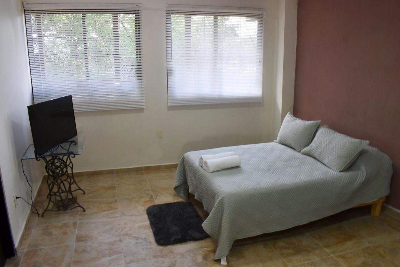 Отель Casa Monarca Oaxaca Экстерьер фото