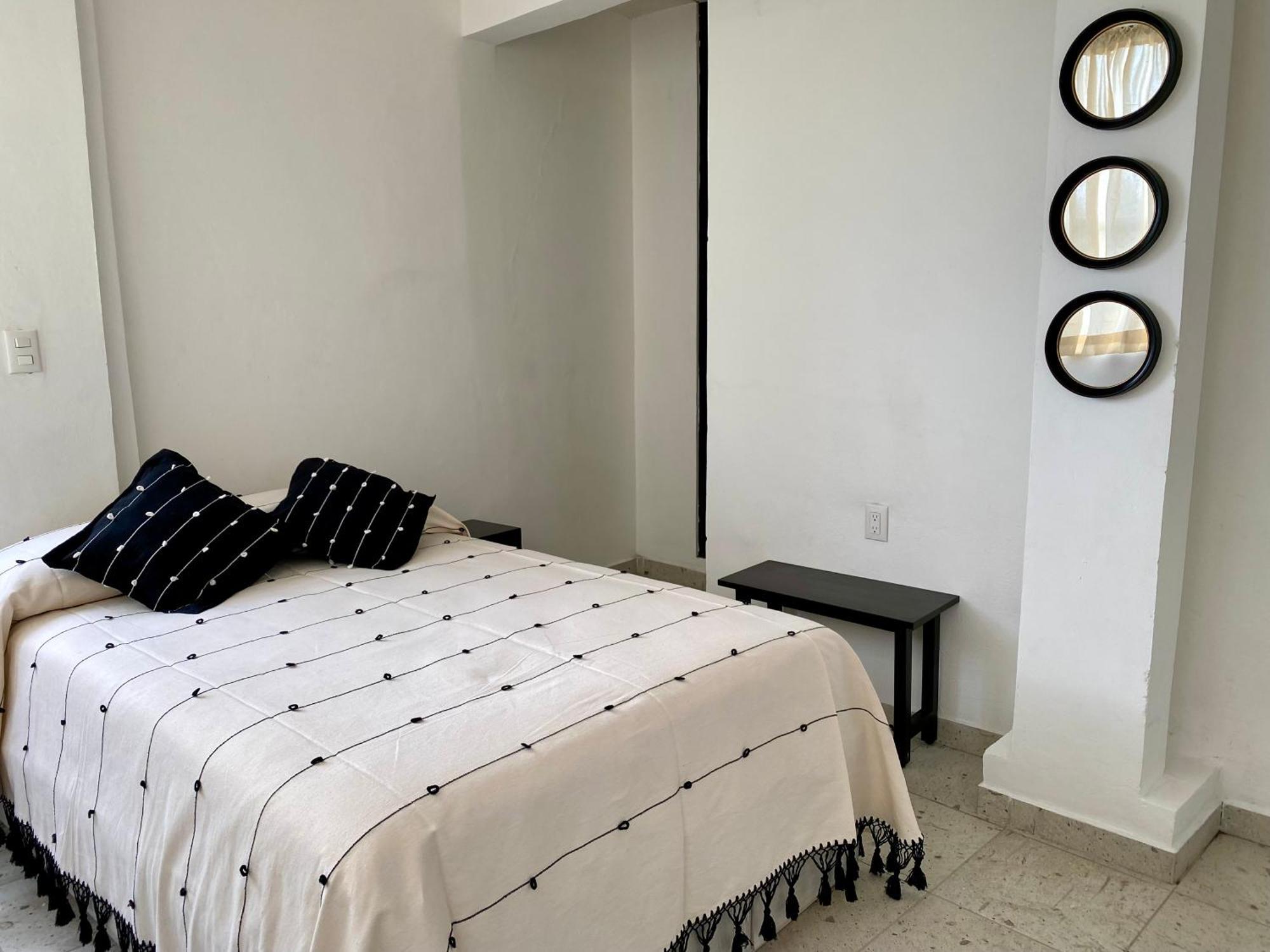 Отель Casa Monarca Oaxaca Экстерьер фото